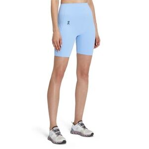 On movement tights short